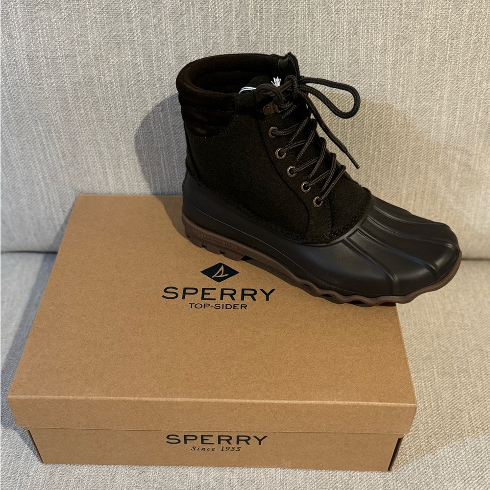 Sperry Men's NWT